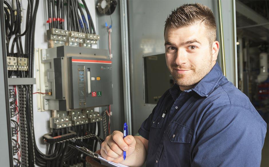 besoin d'un électricien Richebourg